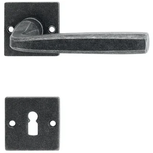 HALCÖ Drückergarnitur HALL - auf Rosette BB, TS-50, schwarz passiviert