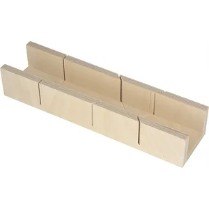 Gehrungsschneidlade aus Holz Länge 300 mm