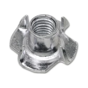 Einschlagmutter M 8x17 verzinkt mit 4 Einschlagspitzen